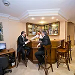 Kupeli Hotell 3*