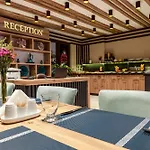 Hotell Kupeli