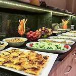 Hotell Kupeli 3*