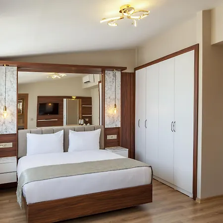 Hotel Kupeli 3*